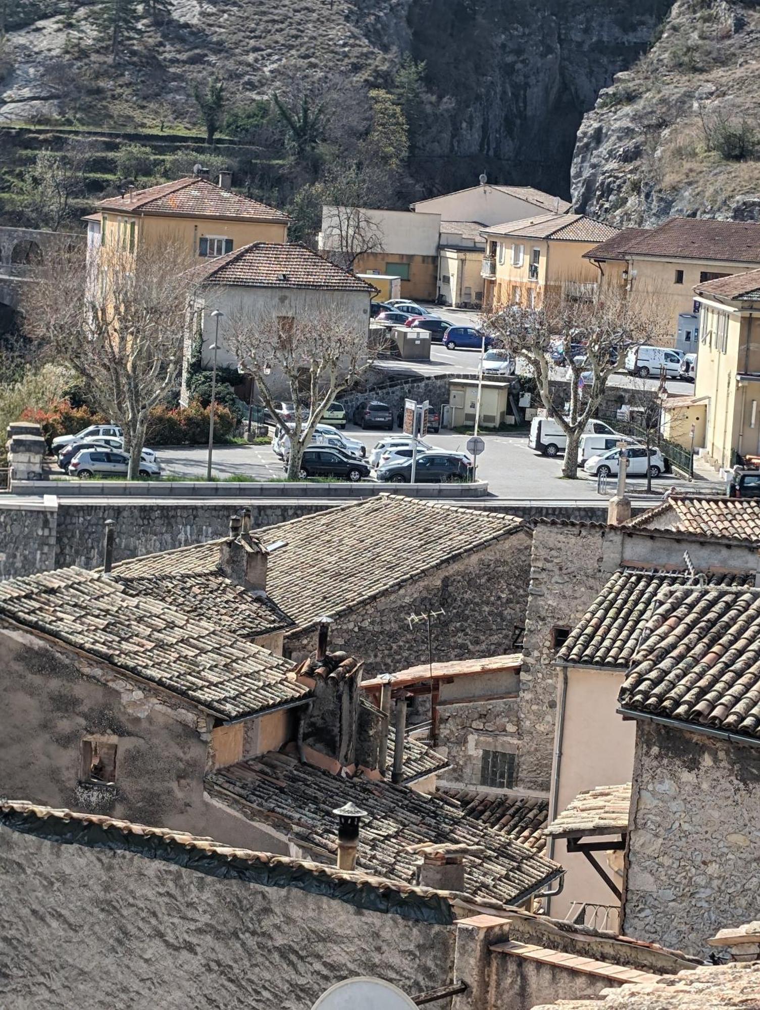 Apartament Duplex "La Belle Vue " Entrevaux Zewnętrze zdjęcie